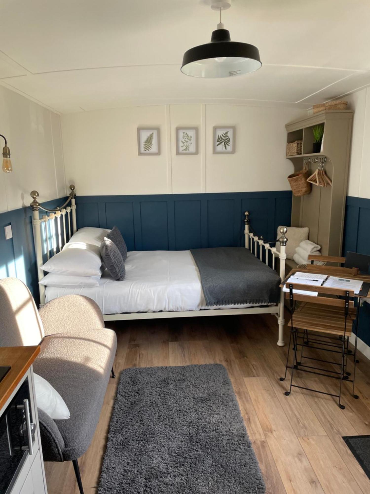 Rosemary Shepherds Hut, Clay Bank Huts Ingleby Greenhow Ngoại thất bức ảnh